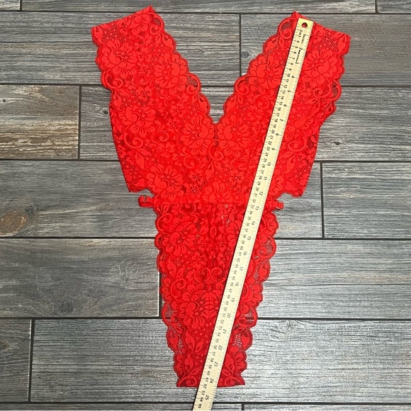 NWT Free People HAH Cut to the Chase Bodysuit XS Lace Lingerie Blood Orange Red - Picture 9 of 16